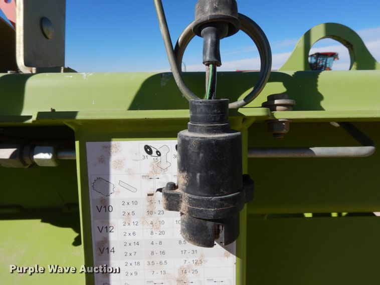 image for item DG1600 2015 Claas 380  pickup head