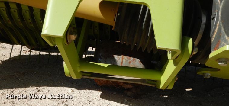 image for item DG1600 2015 Claas 380  pickup head