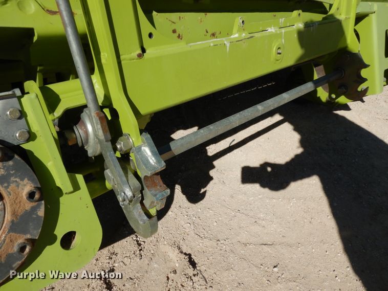 image for item DG1600 2015 Claas 380  pickup head