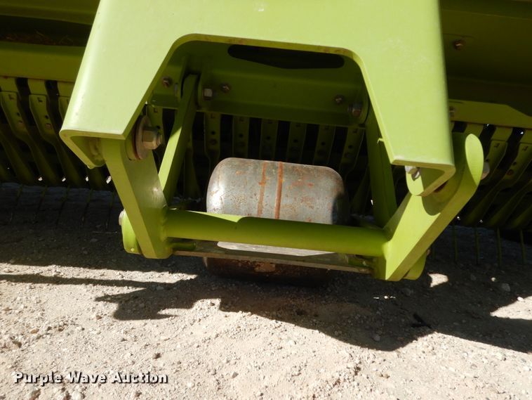 image for item DG1600 2015 Claas 380  pickup head