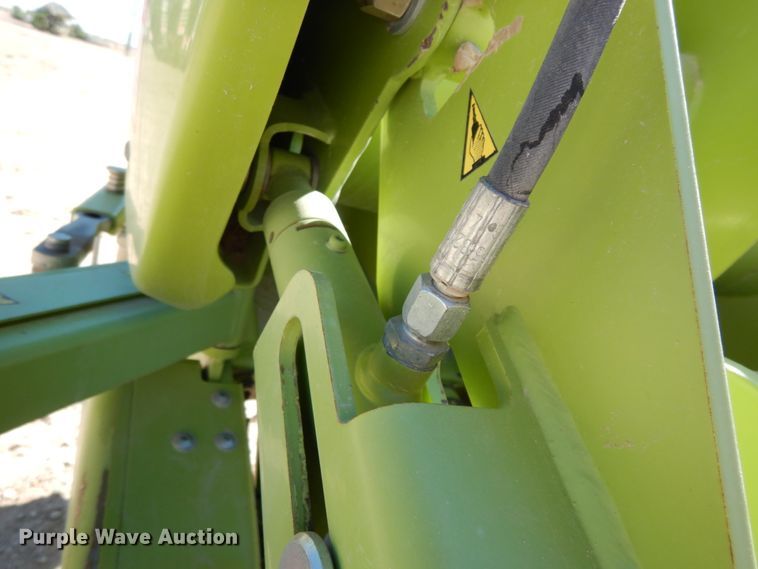 image for item DG1600 2015 Claas 380  pickup head