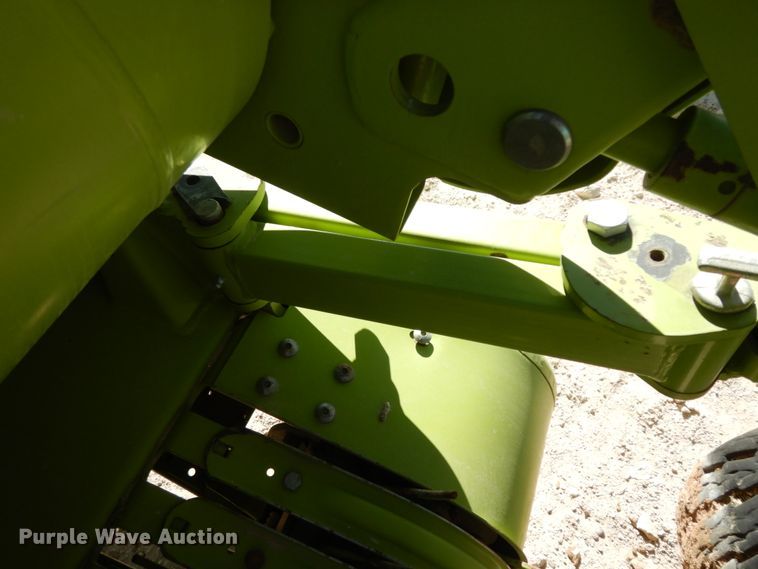 image for item DG1600 2015 Claas 380  pickup head