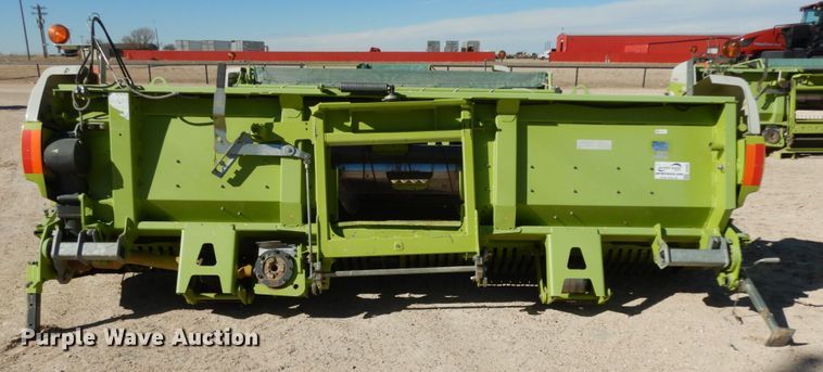 image for item DG1601 2015 Claas 380  pickup head