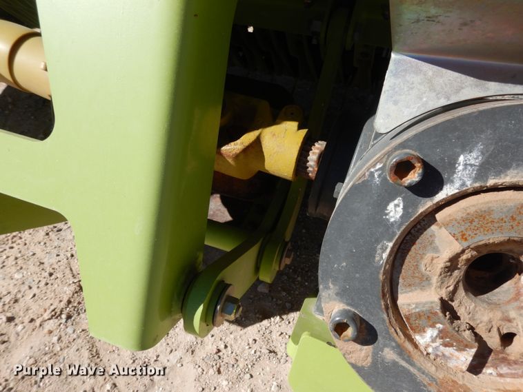 image for item DG1601 2015 Claas 380  pickup head