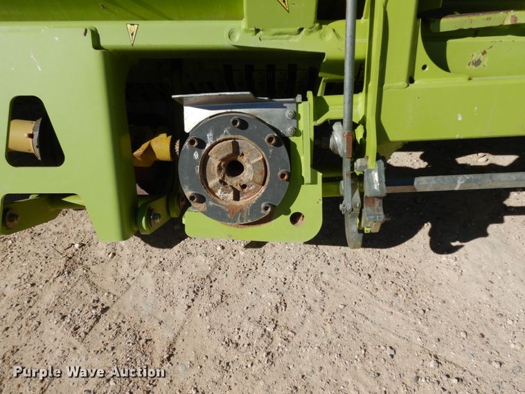 image for item DG1601 2015 Claas 380  pickup head