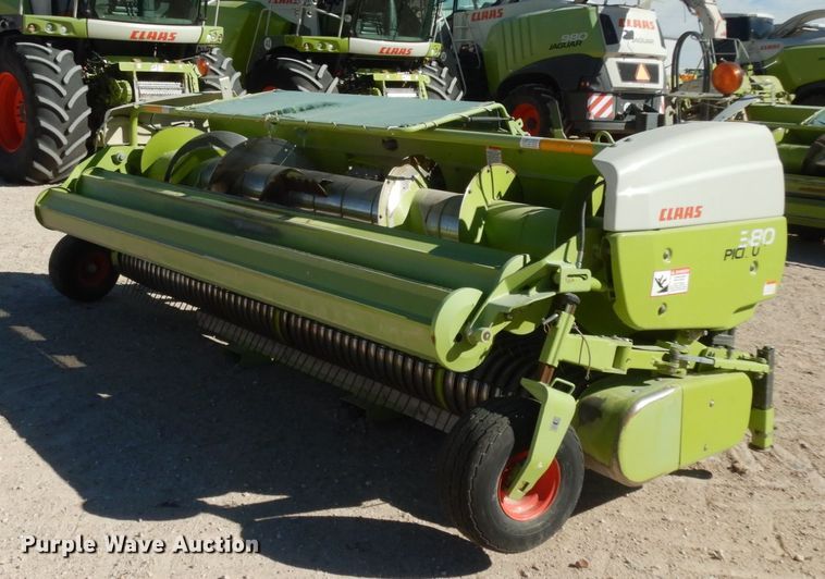 image for item DG1602 2015 Claas 380  pickup head