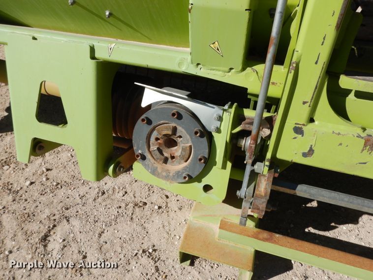 image for item DG1602 2015 Claas 380  pickup head