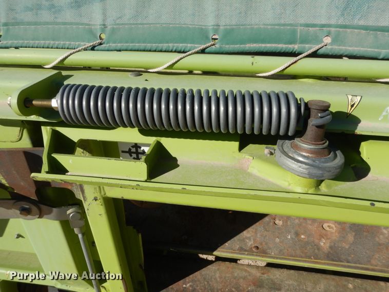image for item DG1602 2015 Claas 380  pickup head