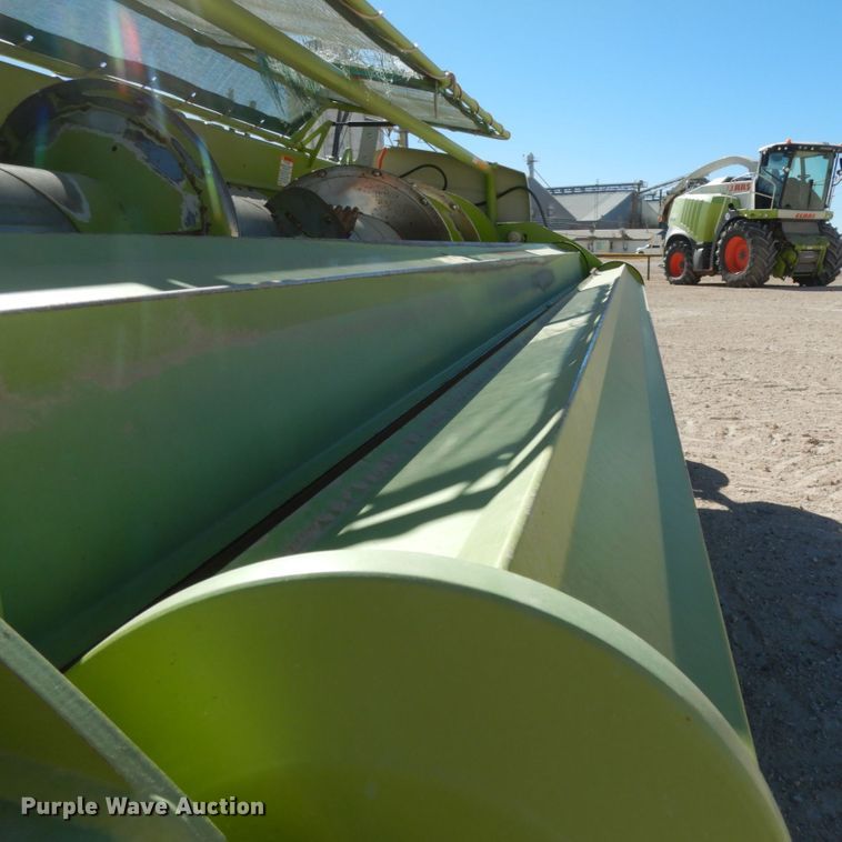 image for item DG1602 2015 Claas 380  pickup head