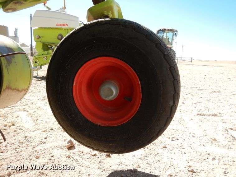 image for item DG1602 2015 Claas 380  pickup head