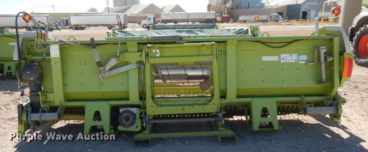 image for item DG1603 2015 Claas 380  pickup head