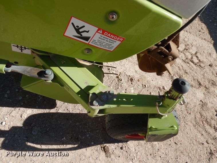 image for item DG1603 2015 Claas 380  pickup head