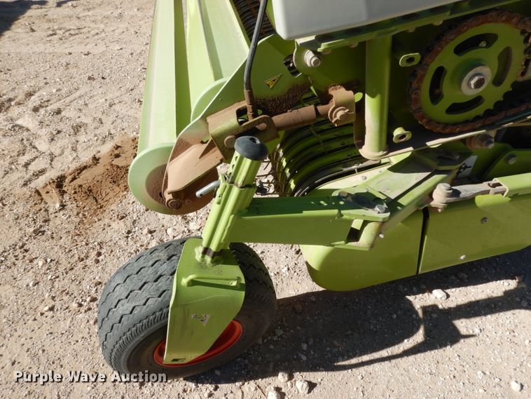 image for item DG1603 2015 Claas 380  pickup head