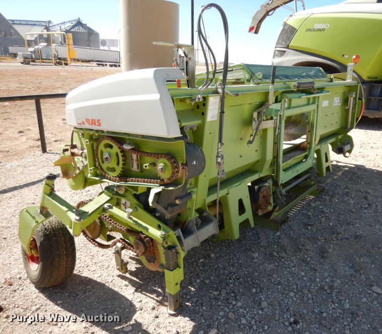 image for item DG1604 2013 Claas 380  pickup head