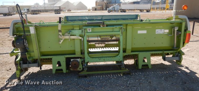 image for item DG1604 2013 Claas 380  pickup head