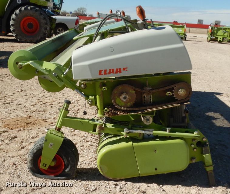 image for item DG1605 2015 Claas 380  pickup head