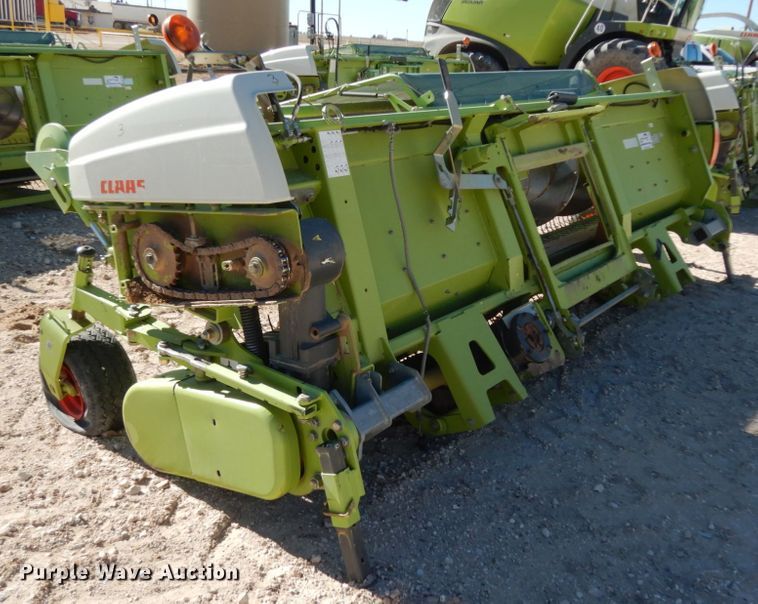 image for item DG1605 2015 Claas 380  pickup head