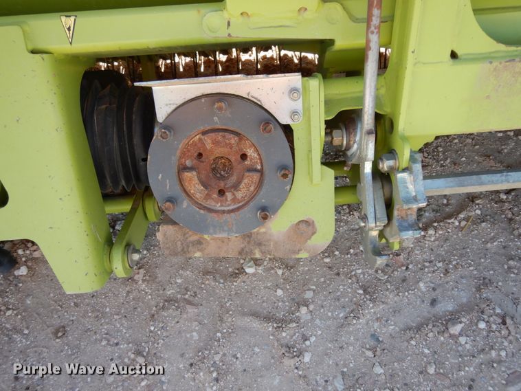 image for item DG1605 2015 Claas 380  pickup head