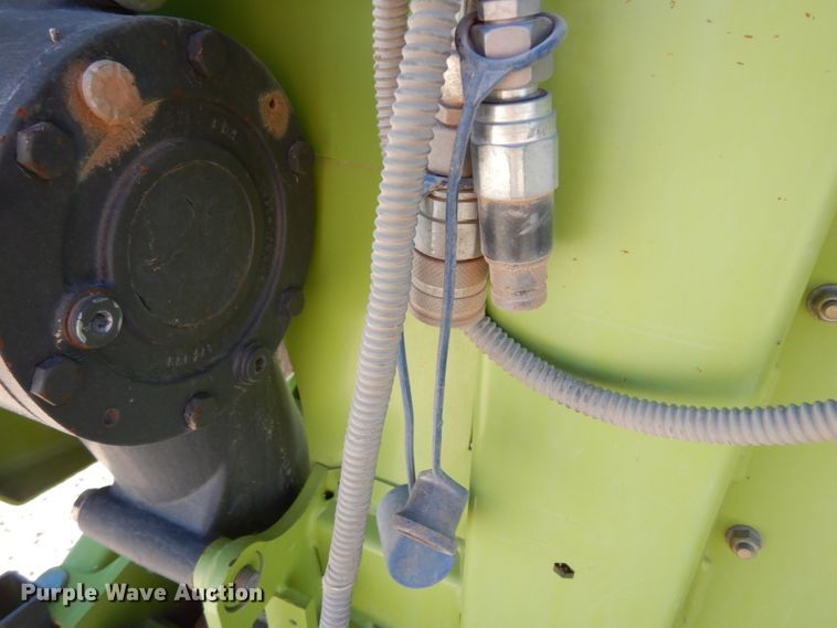 image for item DG1606 2015 Claas 380  pickup head