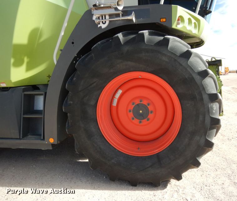 image for item DG1609 2013 Claas Jaguar 980  forage harvester