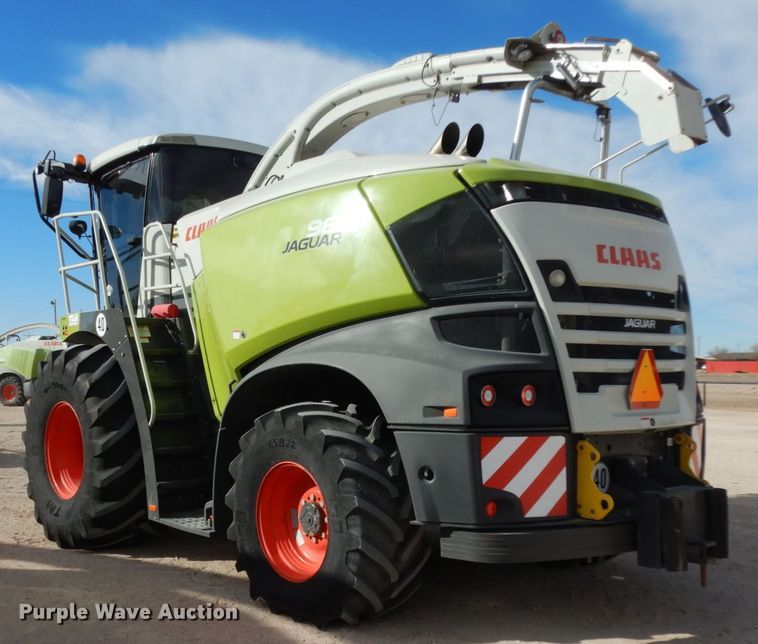 image for item DG1610 2017 Claas Jaguar 980  forage harvester