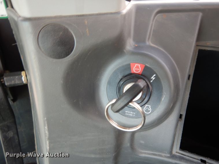 image for item DG1610 2017 Claas Jaguar 980  forage harvester