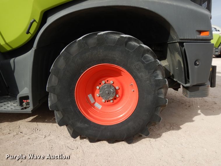 image for item DG1610 2017 Claas Jaguar 980  forage harvester