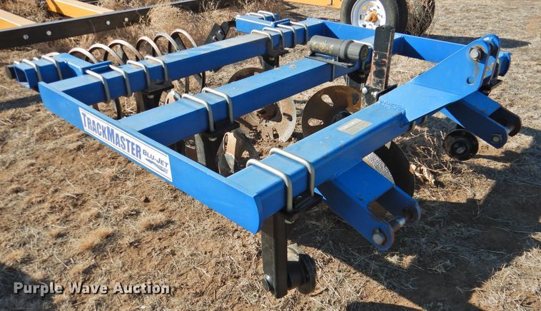 image for item DG1628 Blu-Jet TrackMaster  track closer