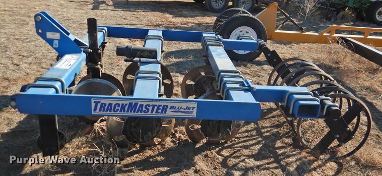 image for item DG1628 Blu-Jet TrackMaster  track closer