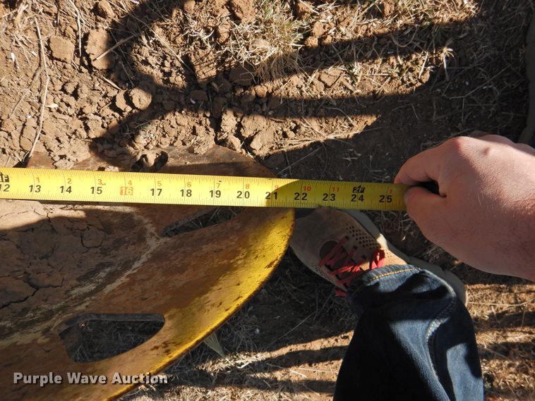 image for item DG1628 Blu-Jet TrackMaster  track closer