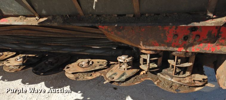 image for item DG1630 2016 Massey-Ferguson WR9870  windrower