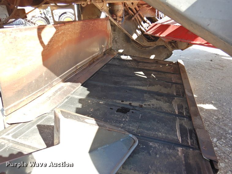 image for item DG1630 2016 Massey-Ferguson WR9870  windrower