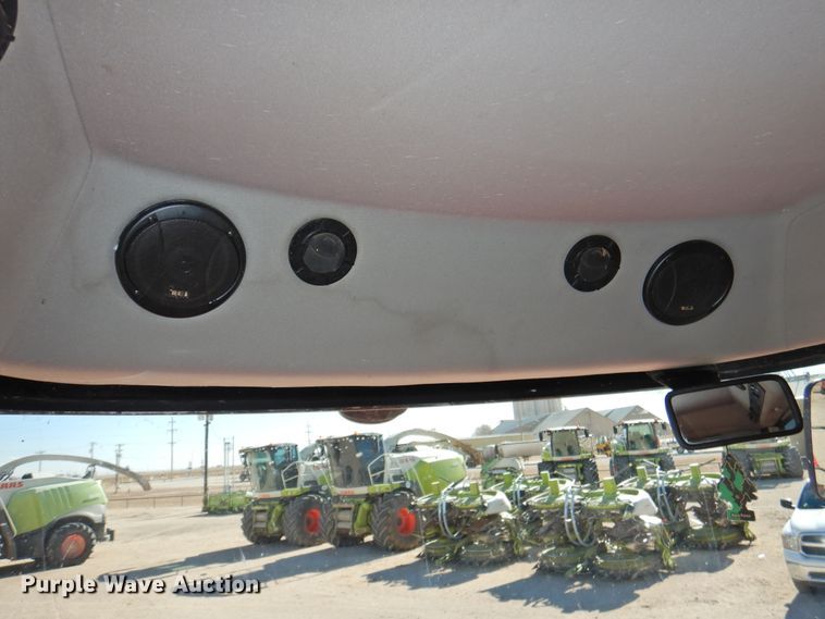 image for item DG1630 2016 Massey-Ferguson WR9870  windrower