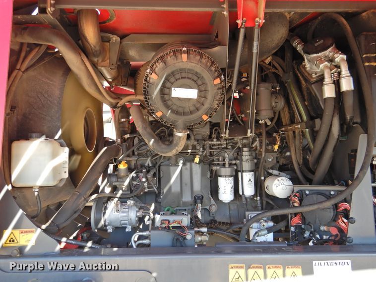 image for item DG1630 2016 Massey-Ferguson WR9870  windrower