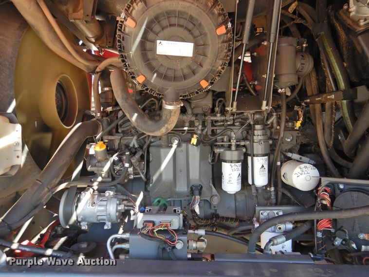 image for item DG1630 2016 Massey-Ferguson WR9870  windrower