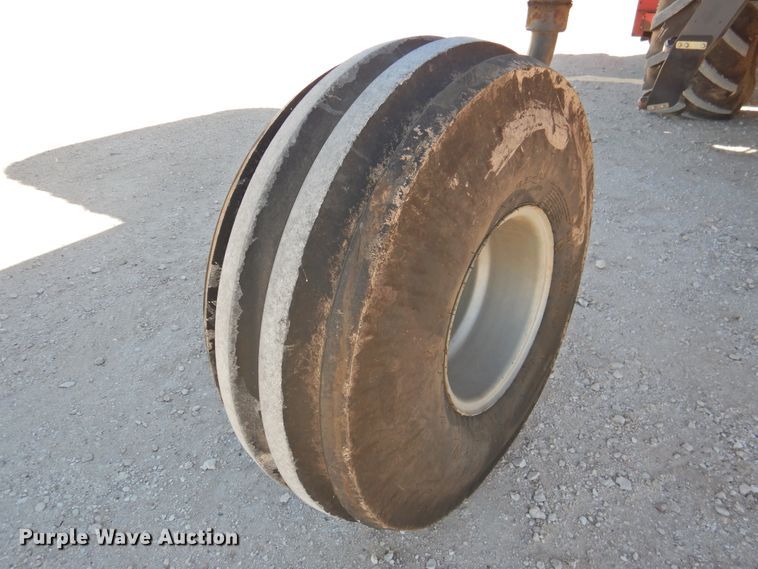 image for item DG1630 2016 Massey-Ferguson WR9870  windrower