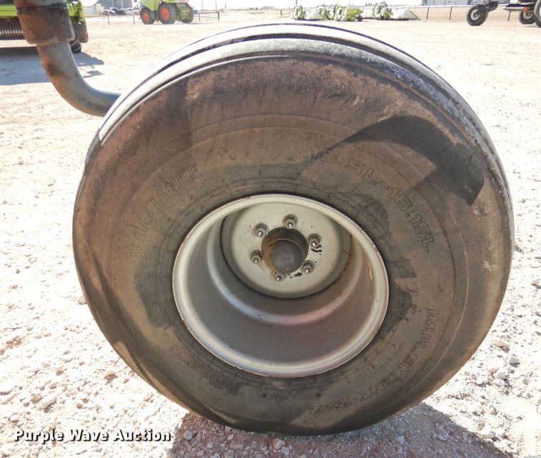 image for item DG1630 2016 Massey-Ferguson WR9870  windrower