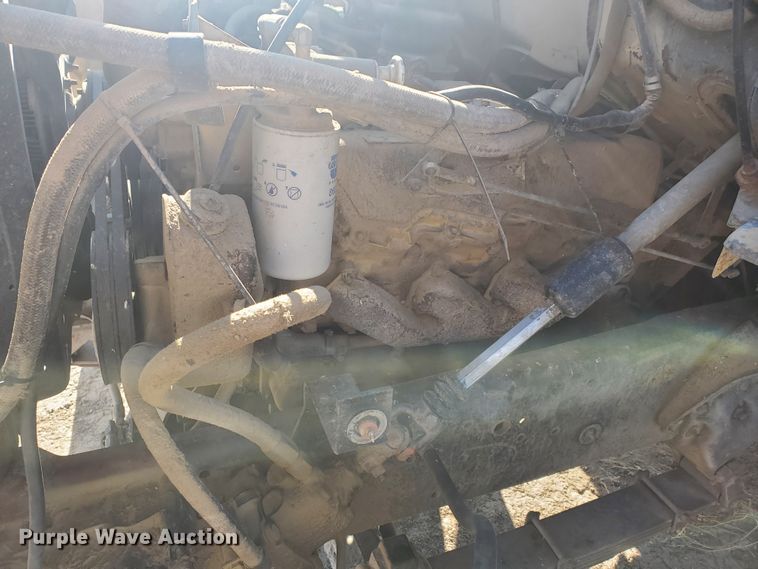 image for item DG8422 1981 Ford L8000  dump truck