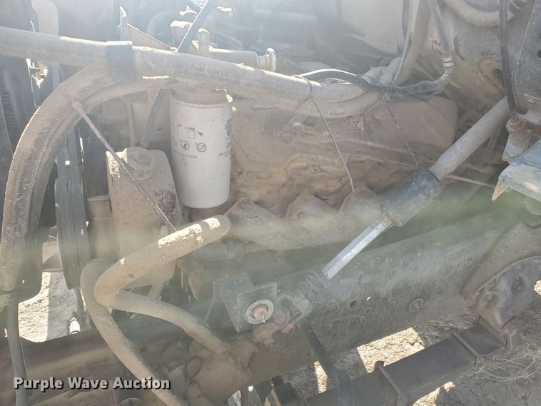 image for item DG8422 1981 Ford L8000  dump truck