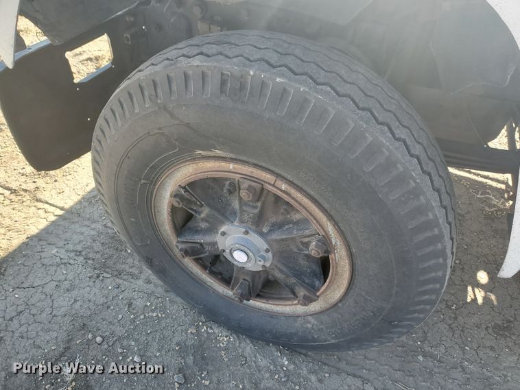 image for item DG8424 1977 Mack R686ST  dump truck