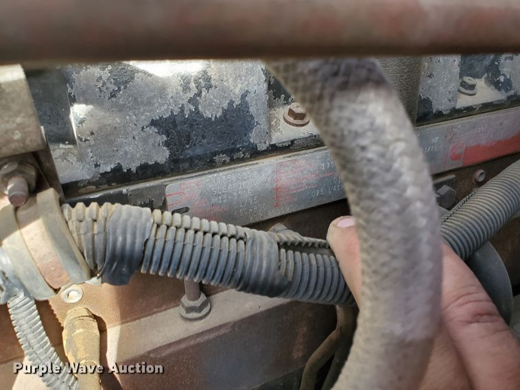 image for item DG8431 1995 International 9200  silage truck