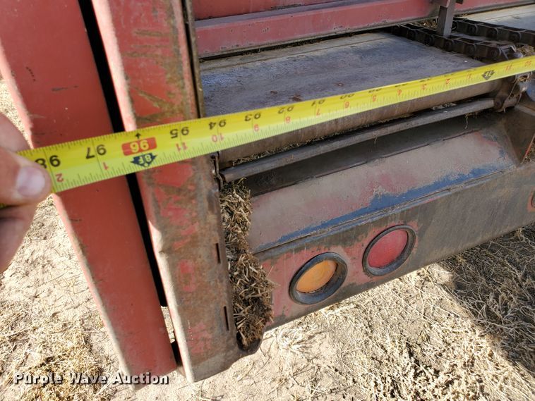 image for item DG8431 1995 International 9200  silage truck