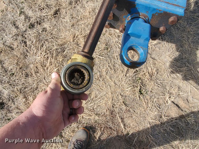 image for item DG8433 2005 Kinze 1040  Row Crop grain cart