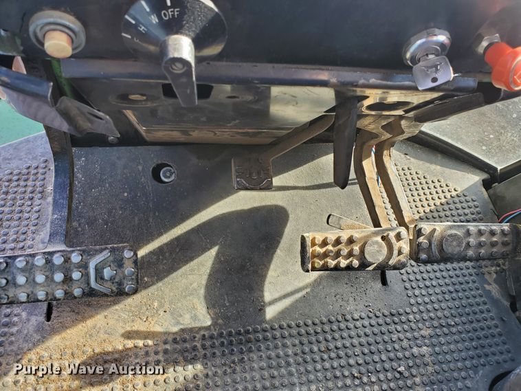 image for item DG8435 1978 John Deere 4840  tractor