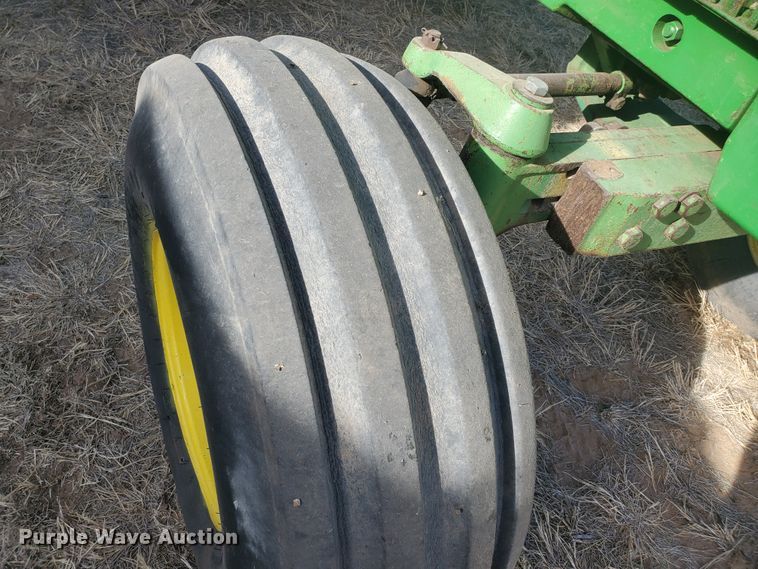 image for item DG8435 1978 John Deere 4840  tractor