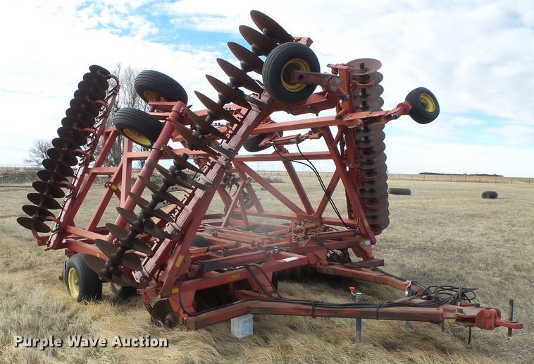 image for item DG8444 Sunflower 1443-35  tandem disk