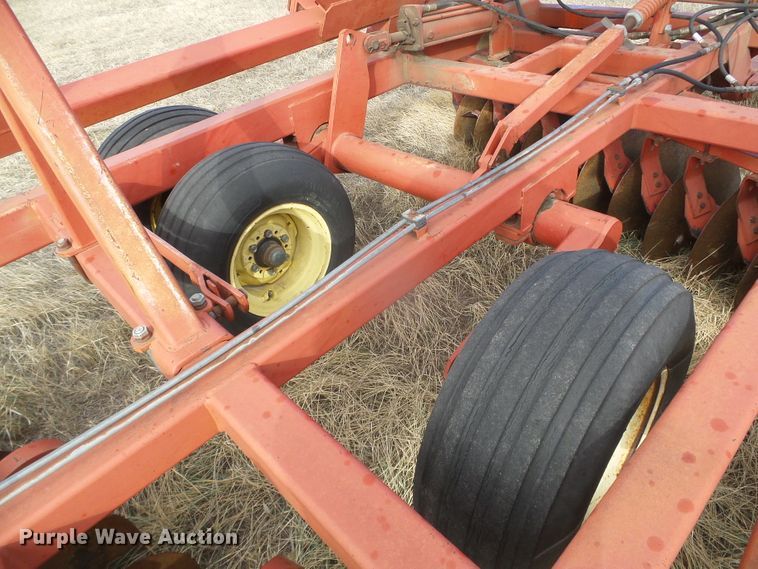 image for item DG8444 Sunflower 1443-35  tandem disk