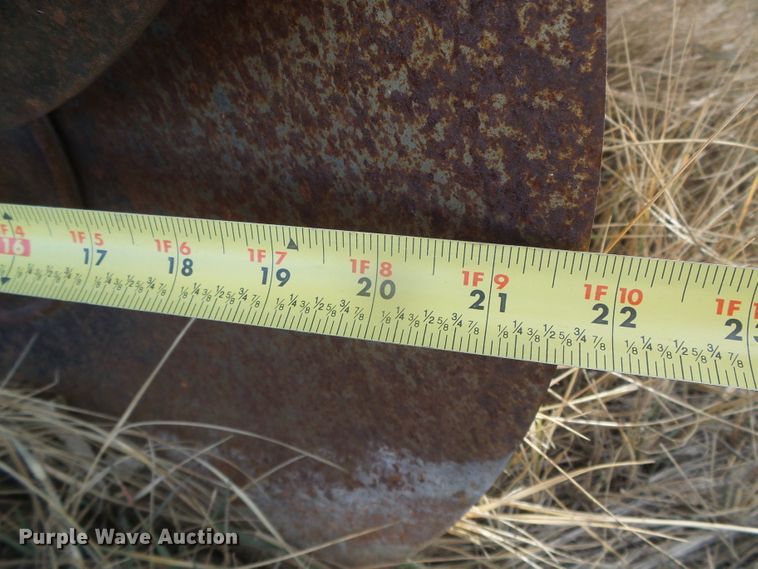 image for item DG8444 Sunflower 1443-35  tandem disk