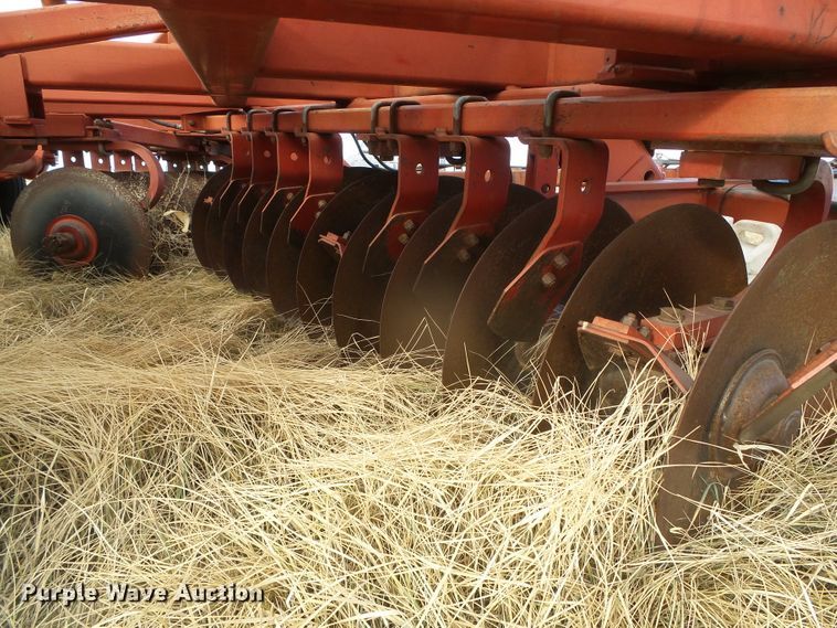 image for item DG8444 Sunflower 1443-35  tandem disk