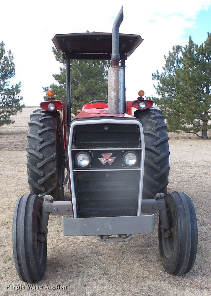 image for item DG8445 1981 Massey-Ferguson 285  tractor